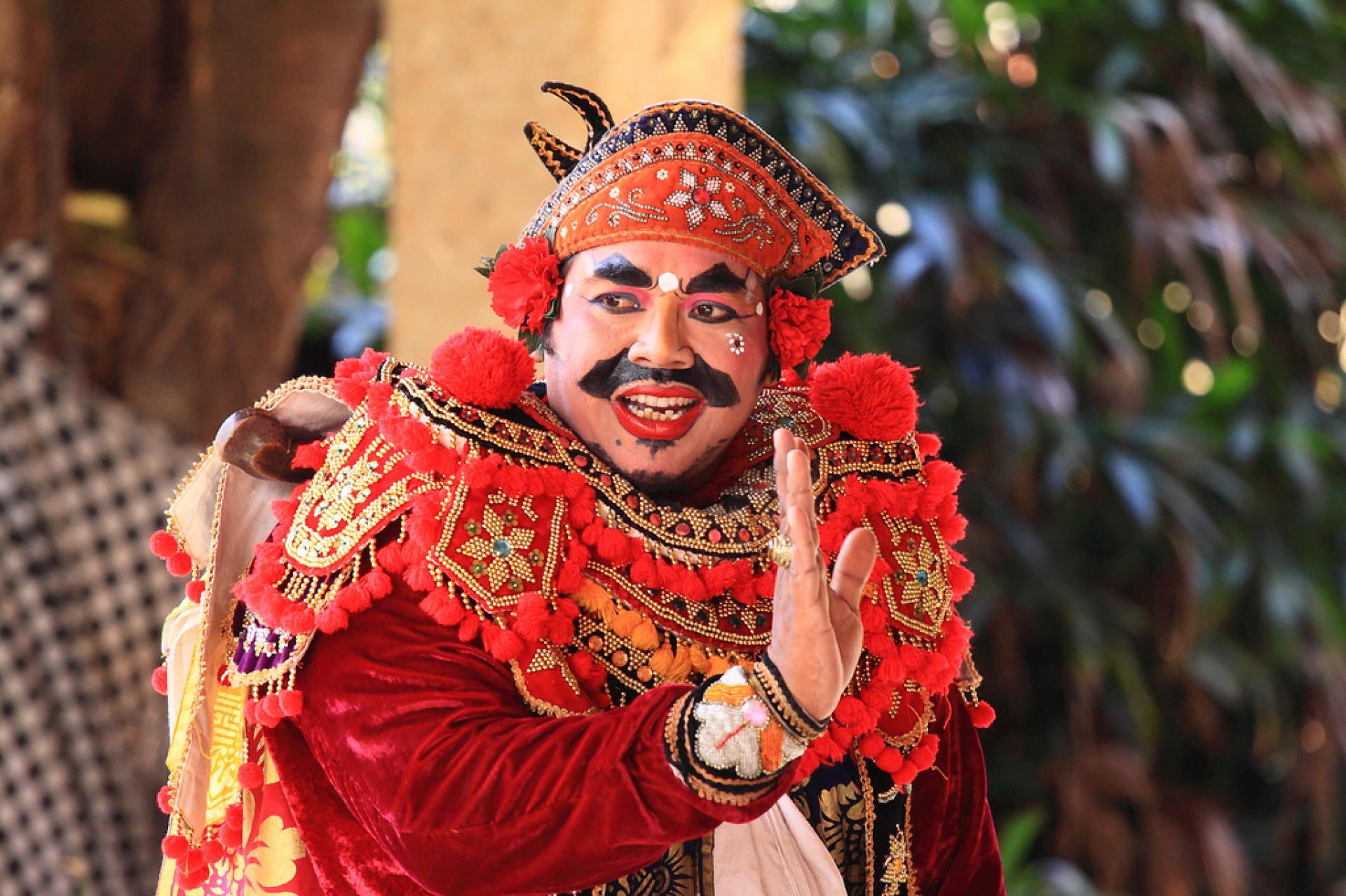 Gotong Royong Kebersihan Lingkungan Menjelang Hari Raya